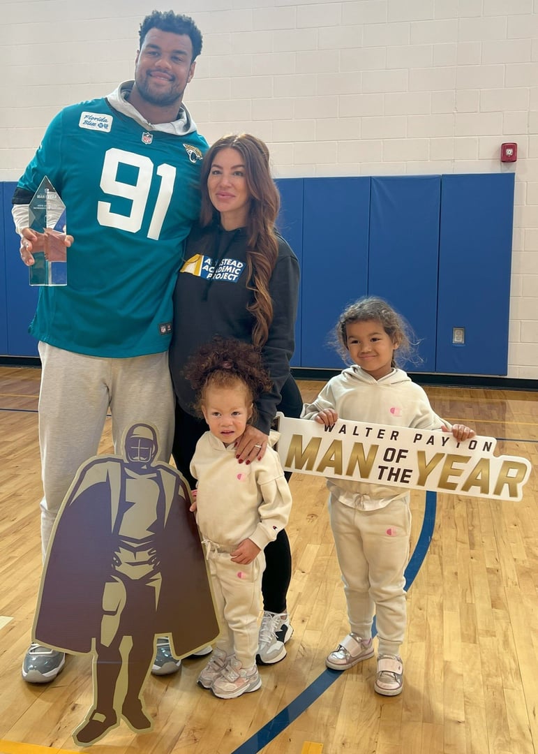 Arik-Armstead-and-Family